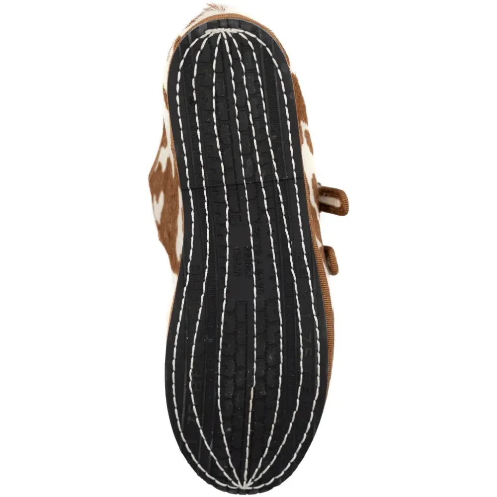 Балетки Мэри Джейн с двумя ремешками и коровьим принтом Балетки Мэри Джейн с двумя ремешками и коровьим принтом