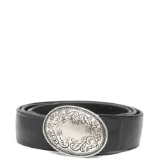 Ремень с овальной пряжкой
