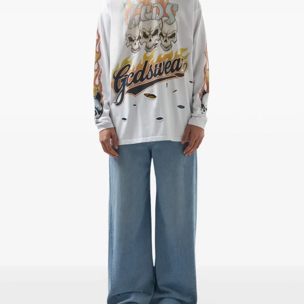 Футболка с длинными рукавами