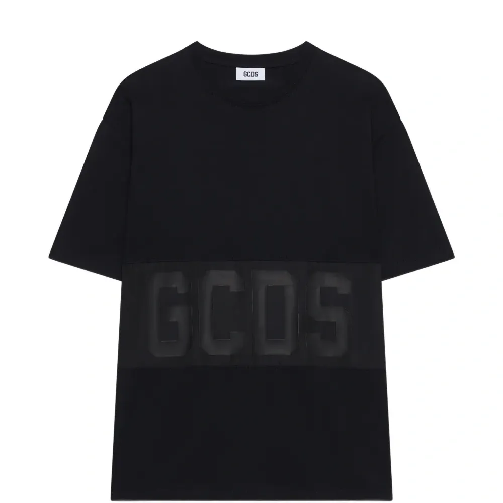 Футболка с логотипом