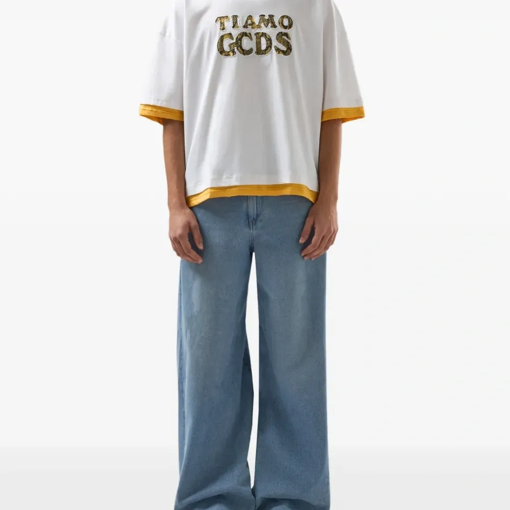 Футболка с графичным принтом