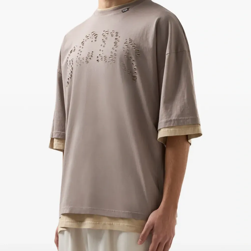 Футболка с логотипом