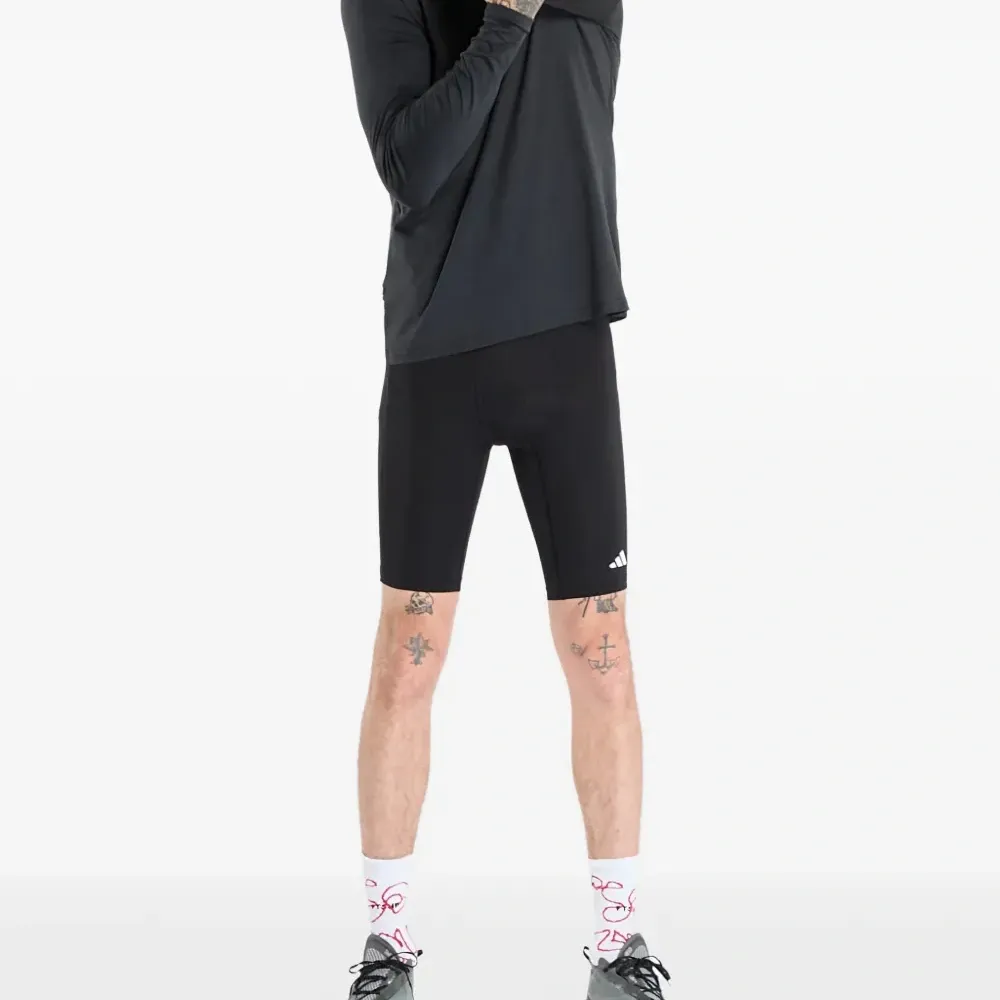 Лонгслив с отражающим логотипом Лонгслив с отражающим логотипом