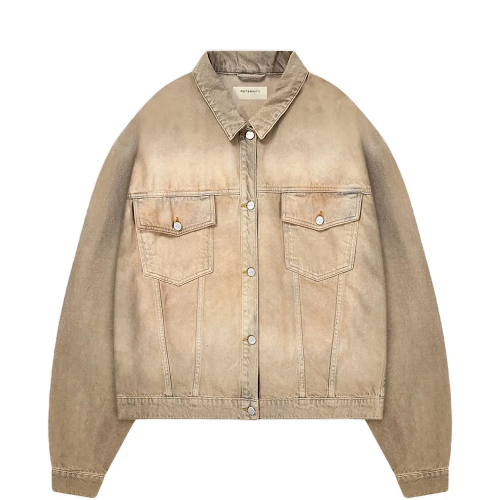 Джинсовая куртка с клапанными карманами