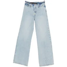 Джинсы с пятью карманами и необработанными краями Джинсы с пятью карманами и необработанными краями