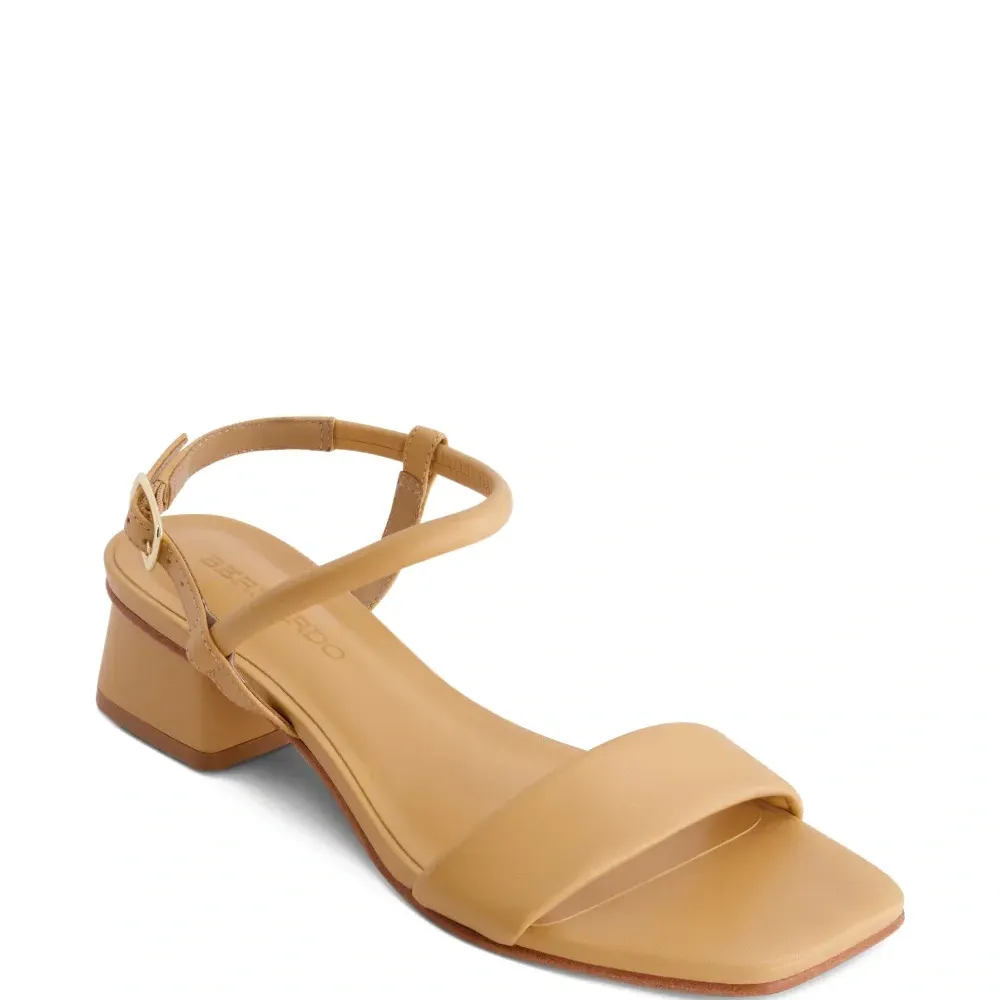 Босоножки Josei с квадратным носком