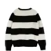 Полосатый свитер с круглым вырезом