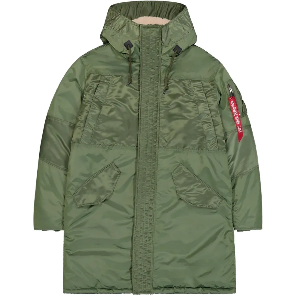 Парка с капюшоном