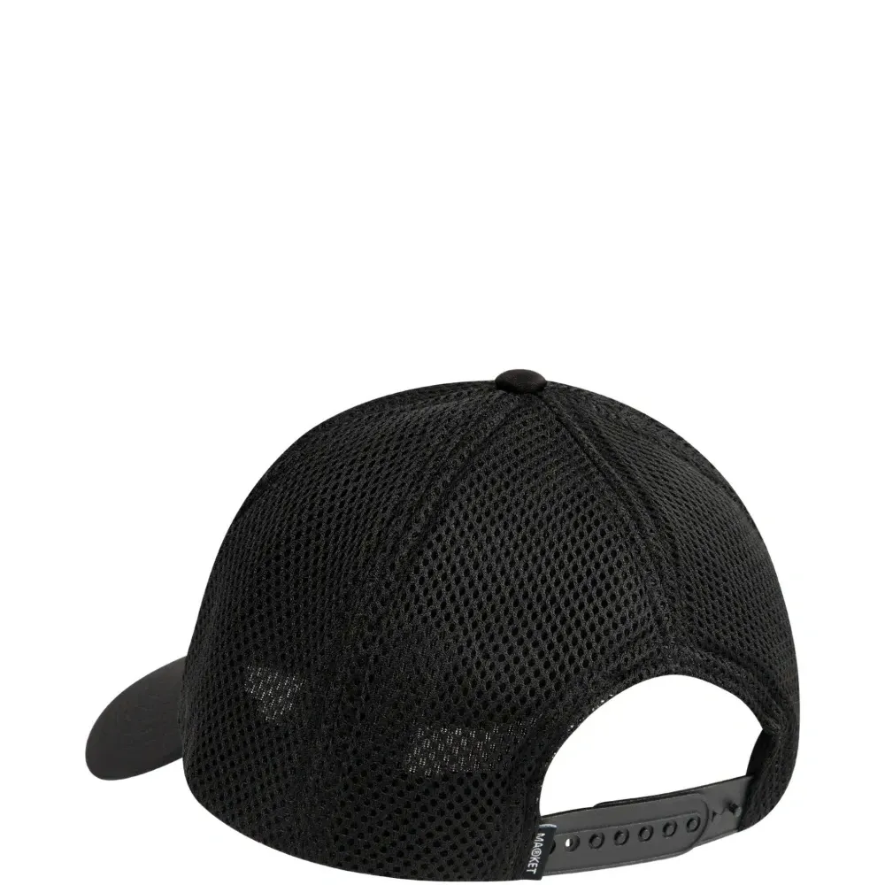 Гаражная кепка-тракер