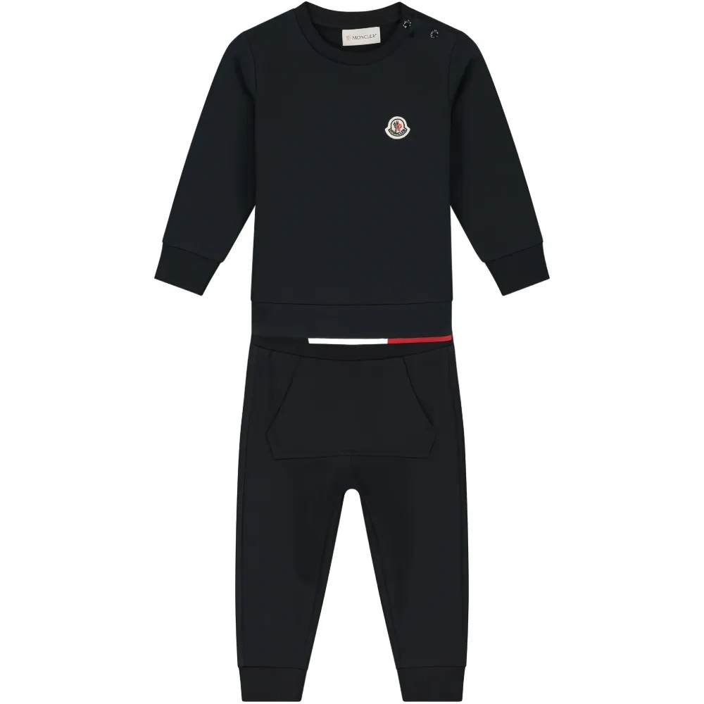 Спортивный костюм с логотипом