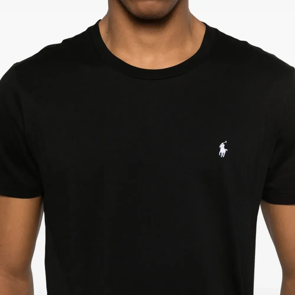 Футболка с круглым вырезом