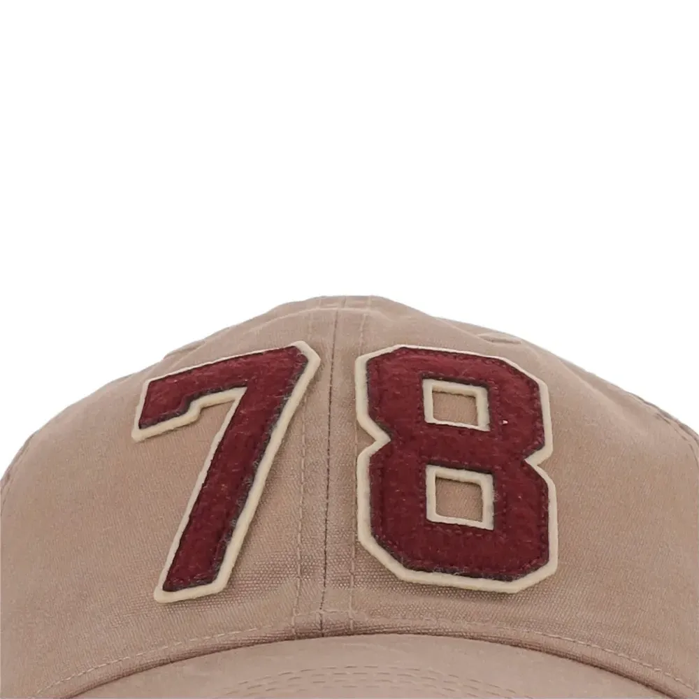 Бейсболка с аппликацией