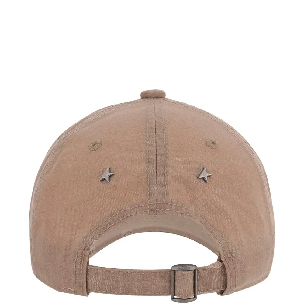 Бейсболка с аппликацией