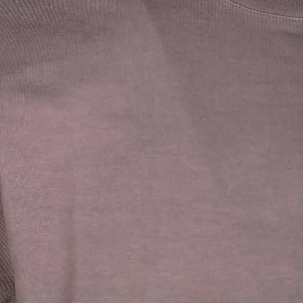 Футболка с круглым вырезом