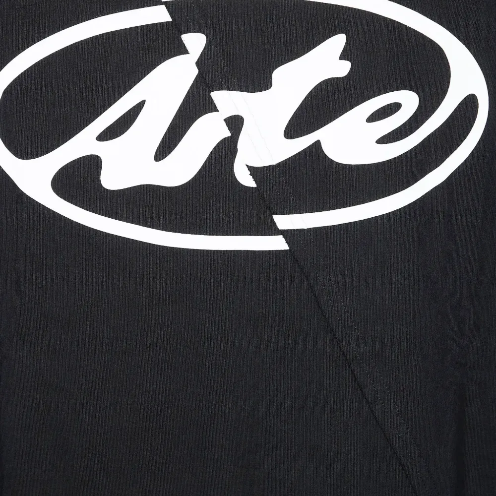 Лонгслив с логотипом на спине