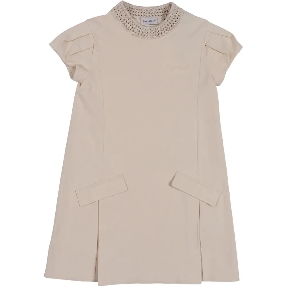 Платье с вязаными вставками