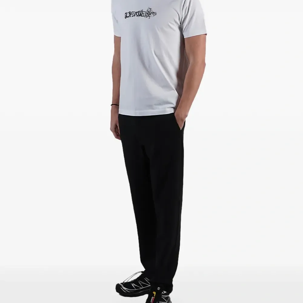 Футболка с логотипом