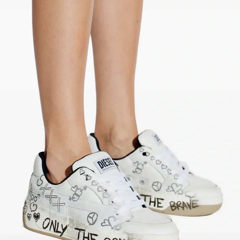 Кеды S-D-Ollie с граффити и низким верхом