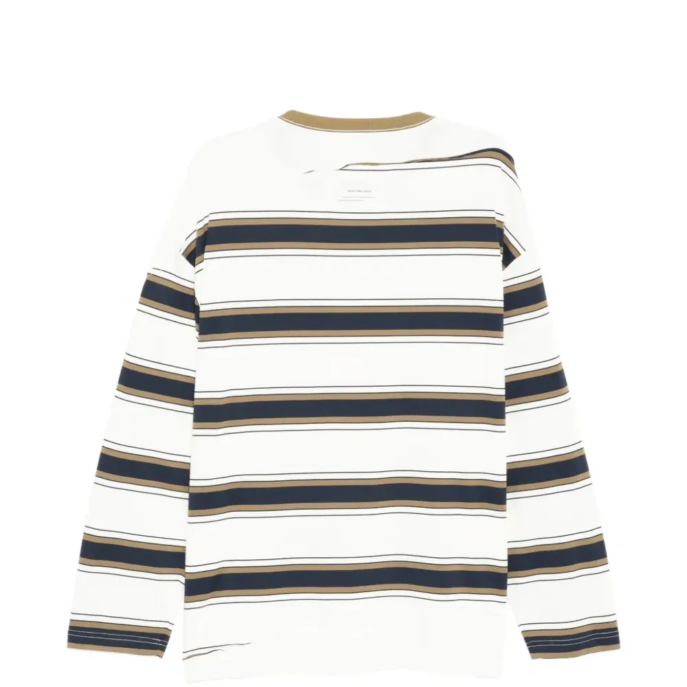 Футболка с круглым вырезом