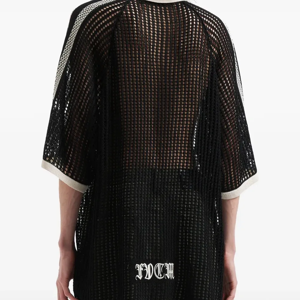 Футболка вязаная в открытую с цифрами