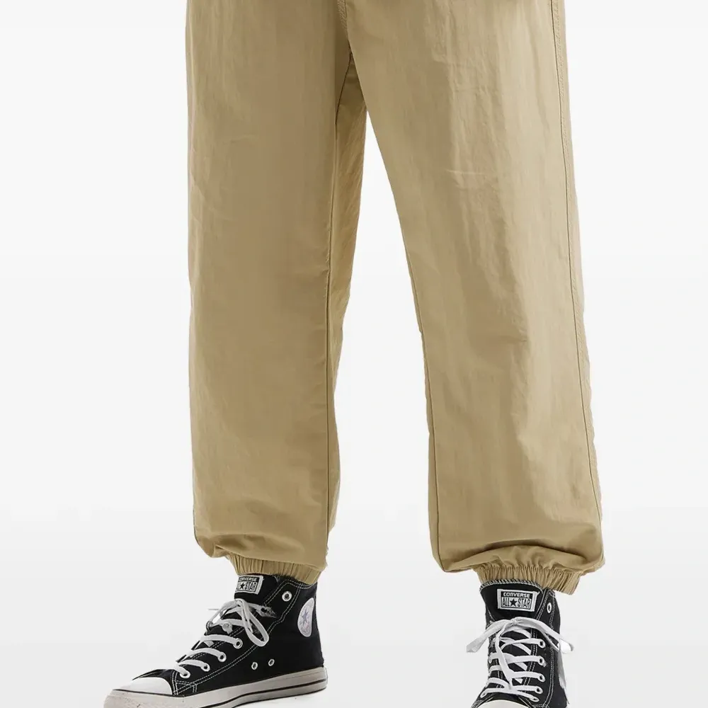 Брюки на завязках