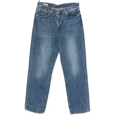 Джинсы с нашивкой-логотипом Джинсы с нашивкой-логотипом