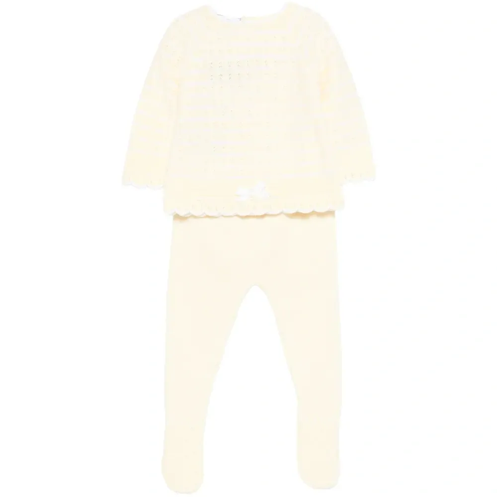 Вязаный комплект с брюками