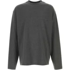 Футболка с логотипом