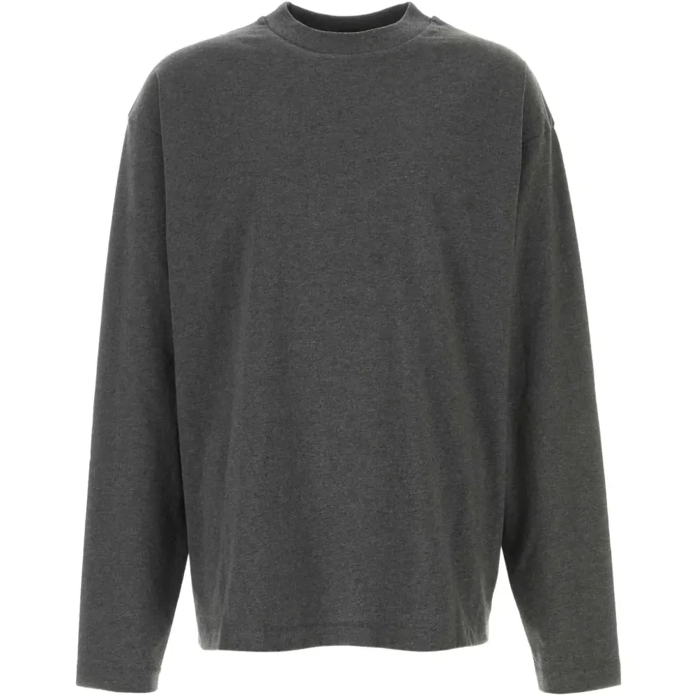 Футболка с логотипом