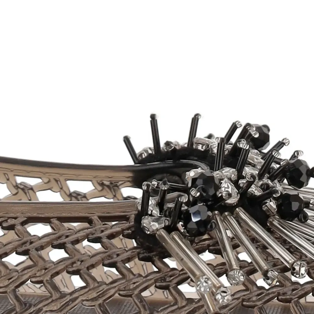 Балетки, украшенные бусинами