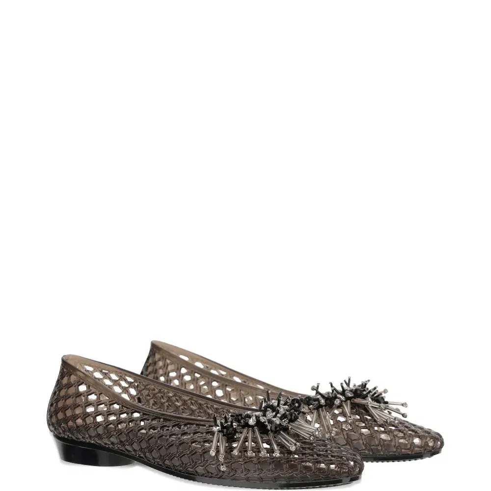 Балетки, украшенные бусинами