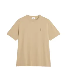 Футболка с вышивкой