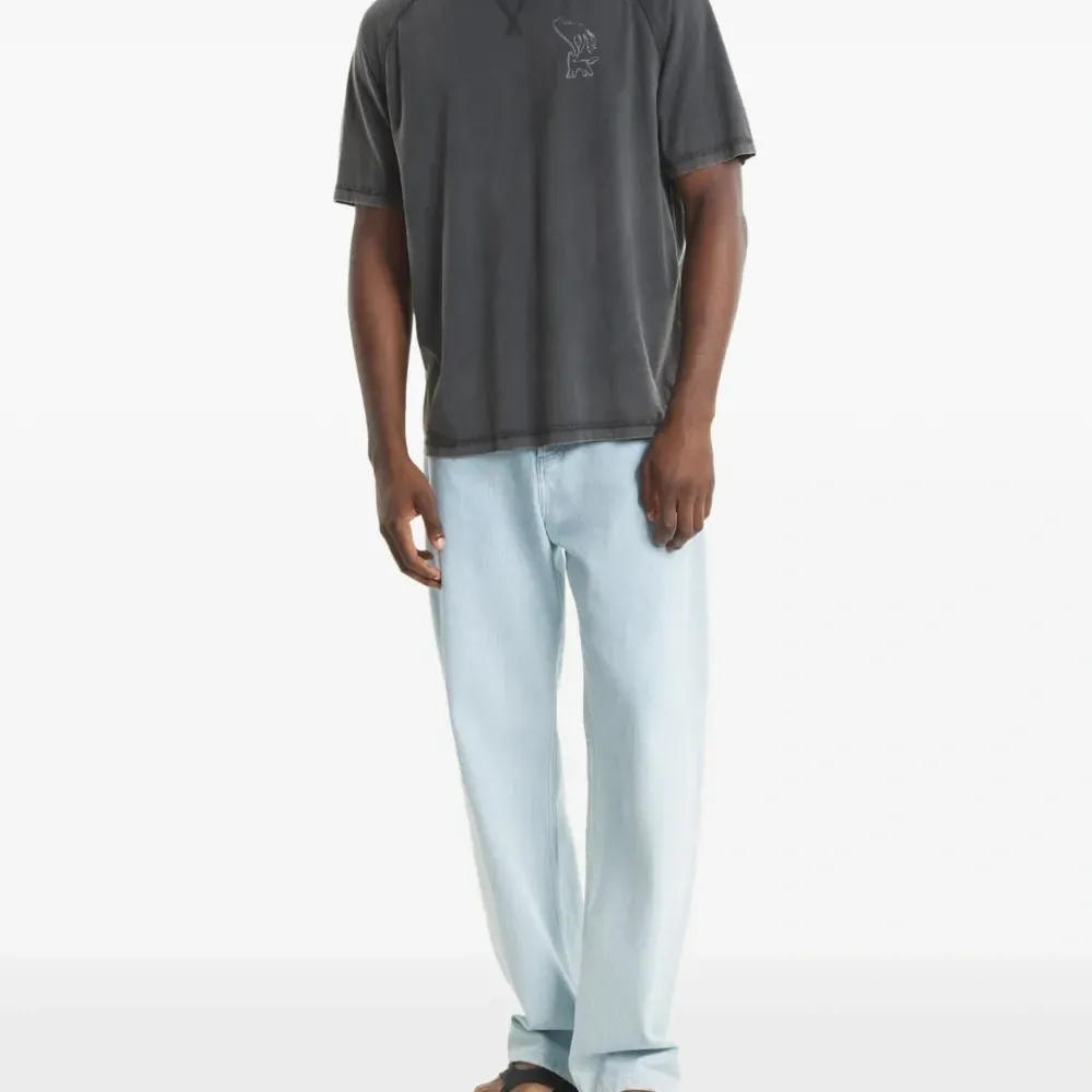 Футболка с принтом и круглым вырезом