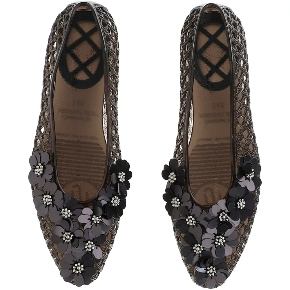 Балетки, украшенные пайетками