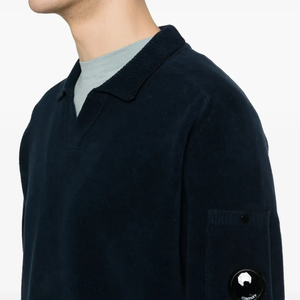 Джемпер с V-образным вырезом и карманом на рукаве