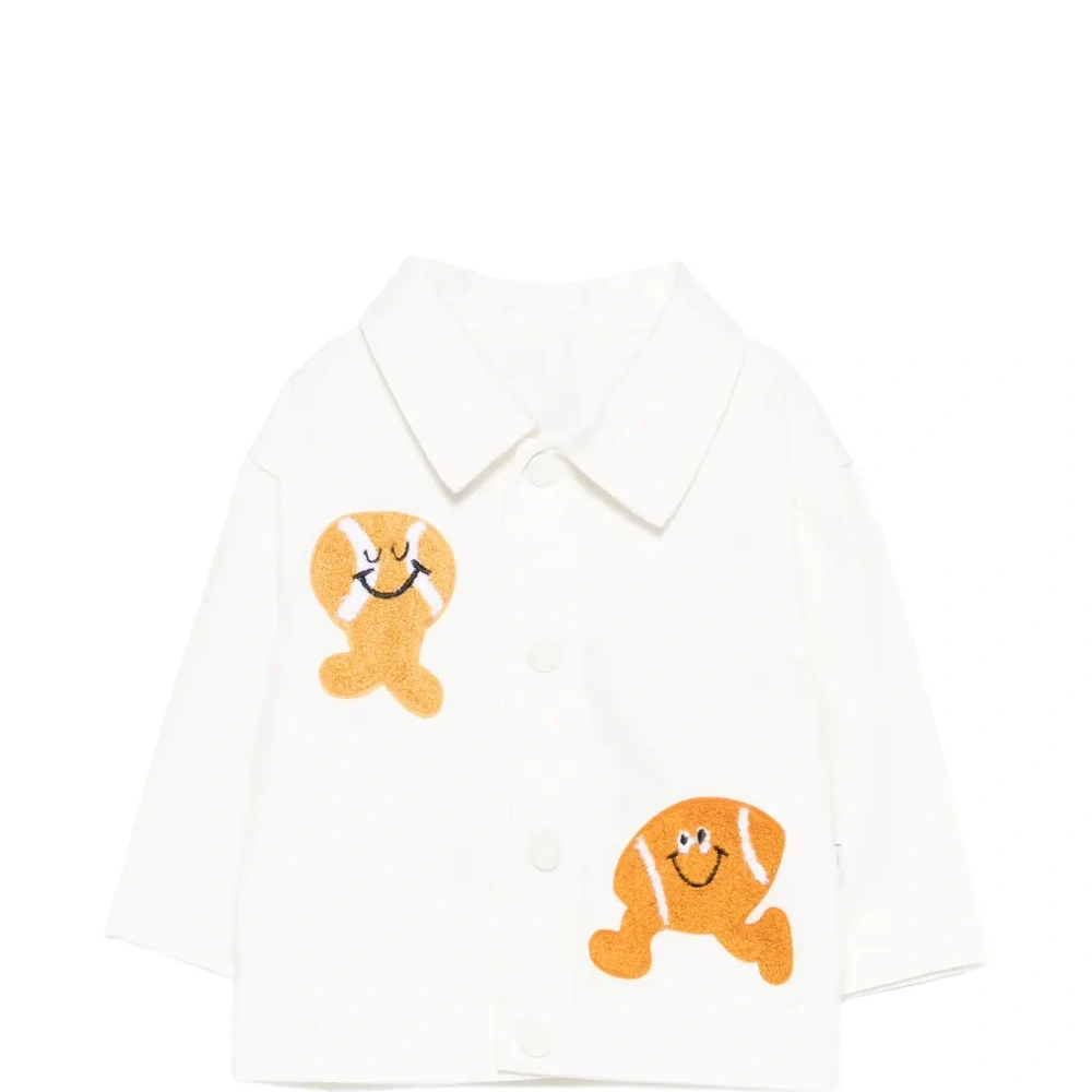 Джинсовая куртка с аппликацией