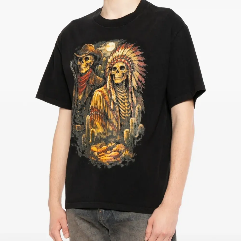 Футболка с графическим принтом