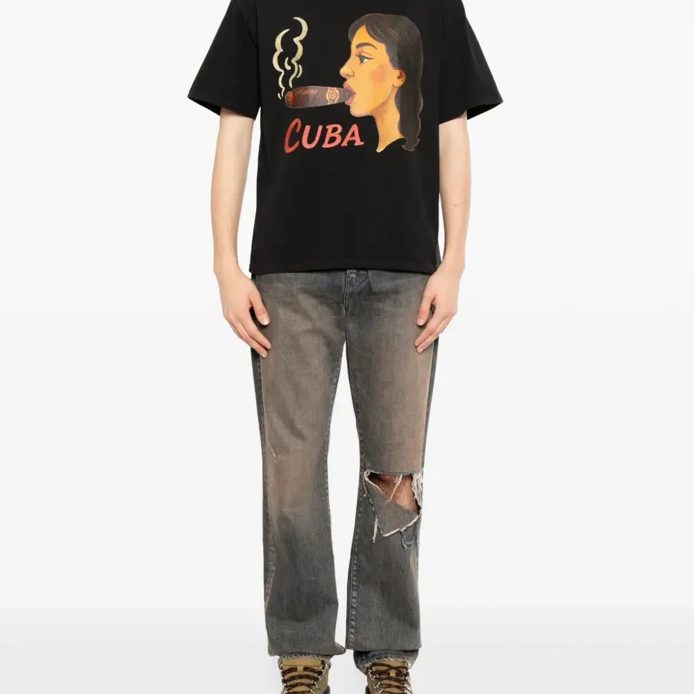 Футболка с графическим принтом