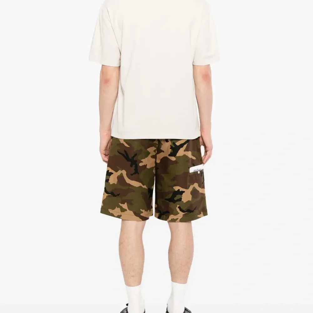 Футболка с принтом