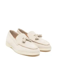 Лоферы с кисточками