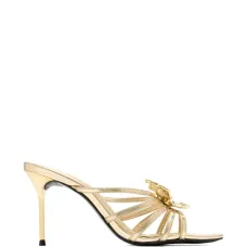 Босоножки на каблуке с цветочным декором Flora