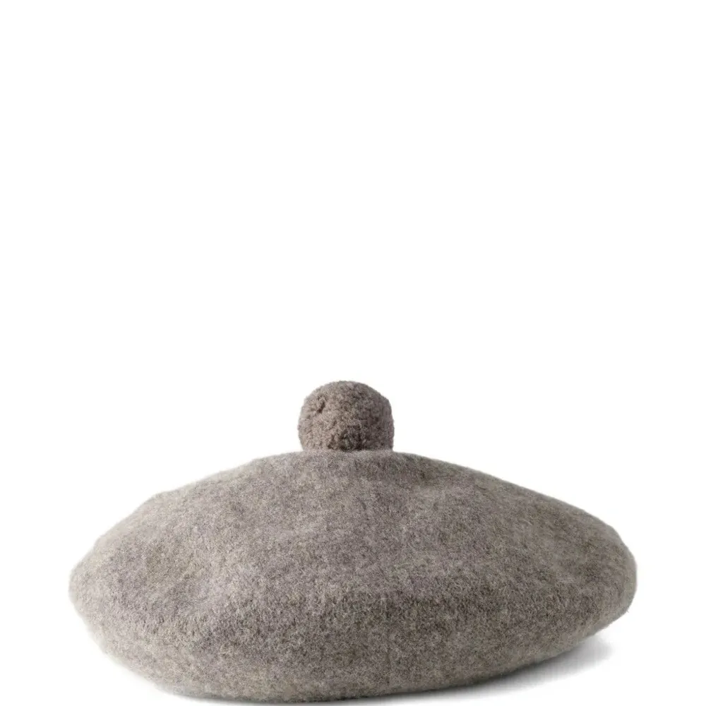 Шапка-шантер с помпоном