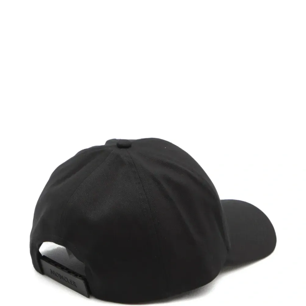 Бейсболка из хлопка с нашивкой-логотипом