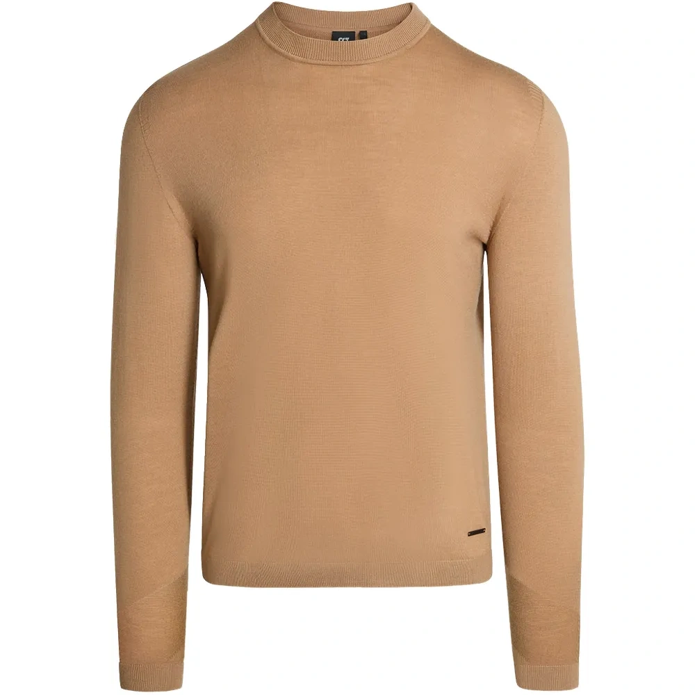 Свитер с круглым вырезом