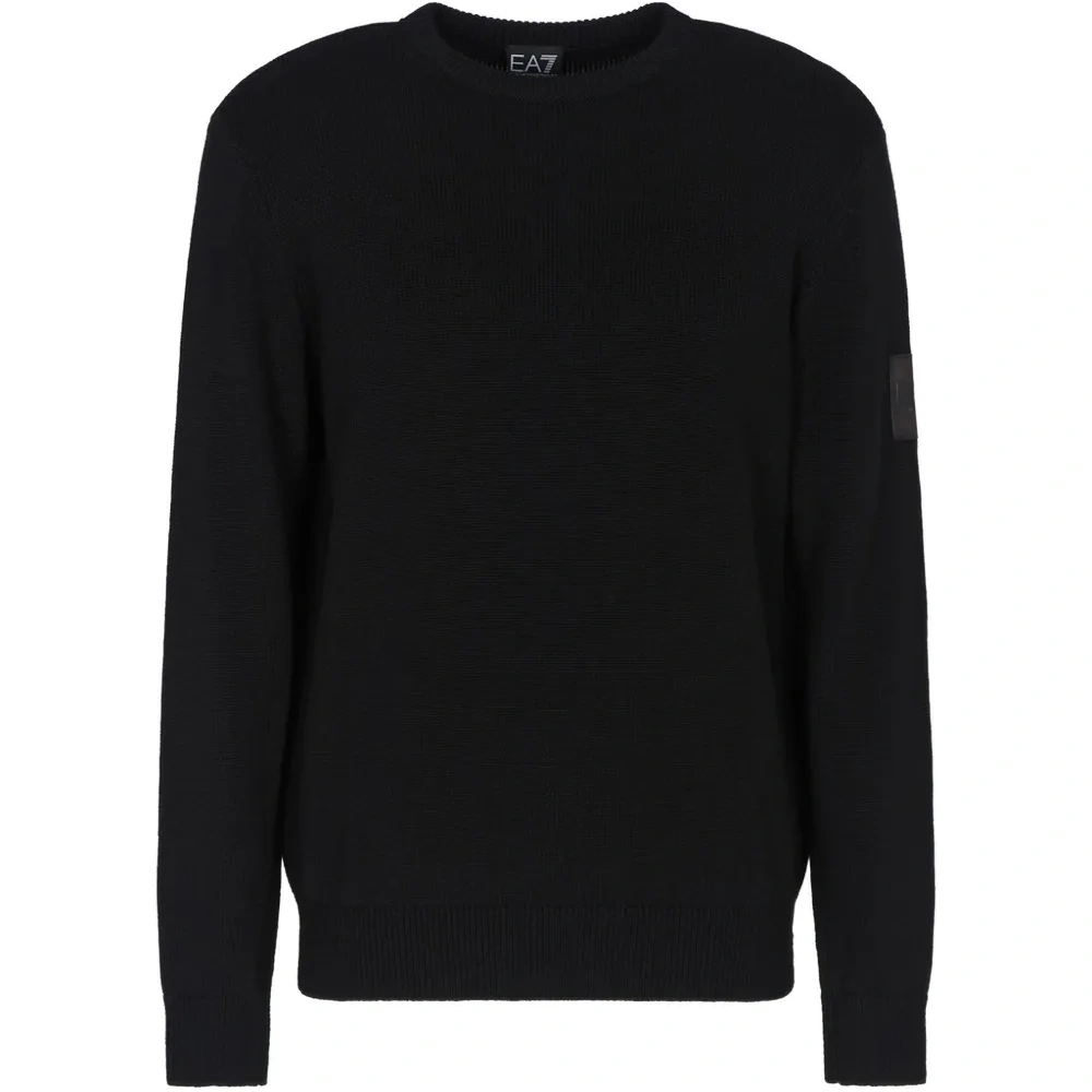 Свитер с круглым вырезом