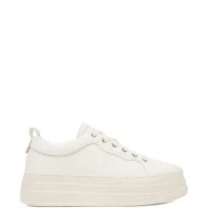 Кроссовки с логотипом