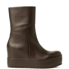 Ботинки на платформе