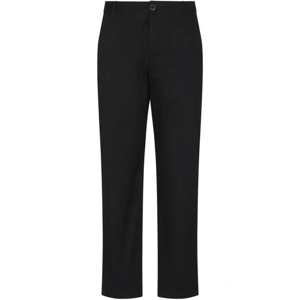 Брюки на пуговицах