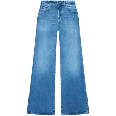 Расклешённые джинсы на пуговицах