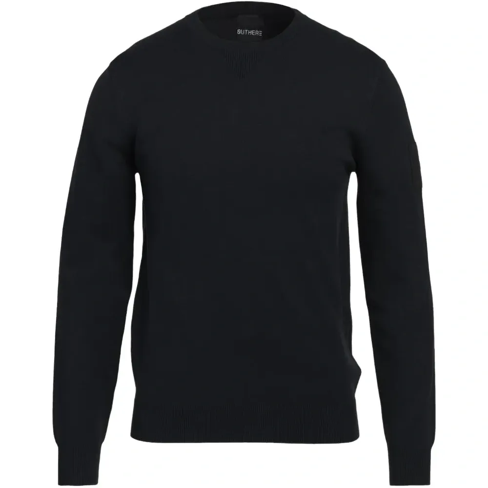 Свитер с круглым вырезом